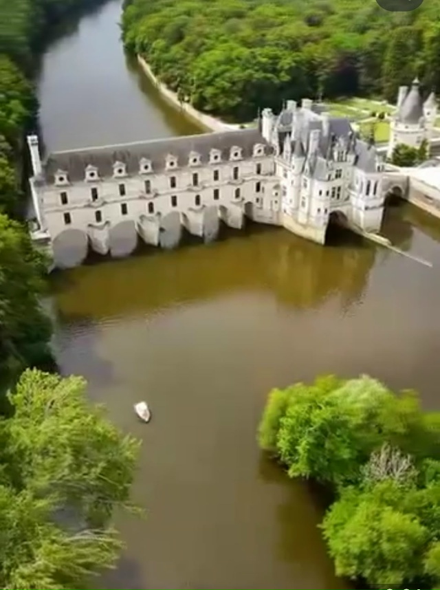 Шато де Шенонсо, Валь дель Луар,
Франция.
НАША ПЛАНЕТ...