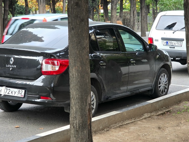 Здравствуйте. Поясните пожалуйста, почём за такое сего...