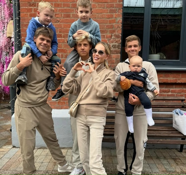 Мария Погребняк предложила помощь одиноким матерям пр...