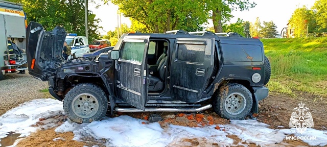 🚙Смоленские сотрудники МЧС спасли «американца»
🧯В...