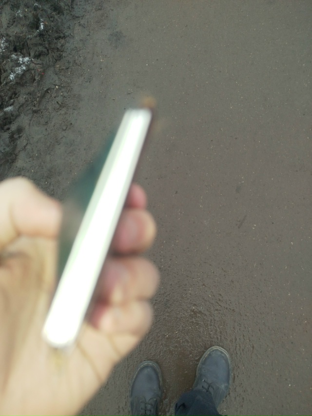 Найдены карты около 4 школы (2 карты сбер,карта озон бан?...