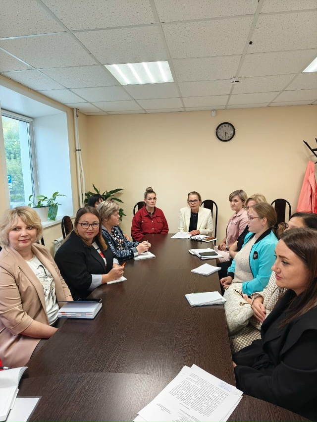 👨‍👩‍👧‍👦 В Вельске появился родительский комитет...