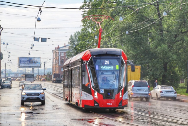 В 2026 году на развитие транспортной системы Петербурга ...
