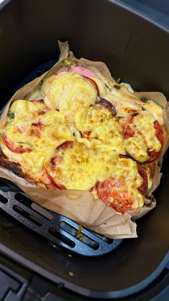 Приятного аппетита вам!!И нам 🌝
А что у вас на ужин сег?...