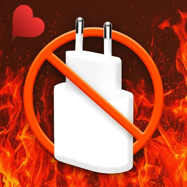 ‼😱 СГОРИТ ВСЯ КВАРТИPА! Зарядка, оcтавленная в pозетке...