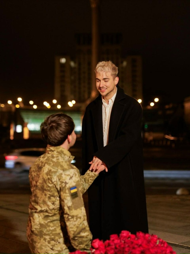 🤡Майдан, итоги: военный ВСУ сделал предложение* украи?...