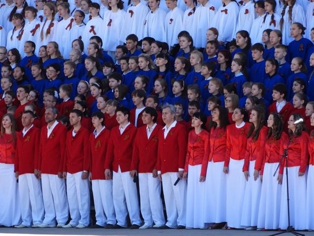 Уважаемые жители города! Особенно творческо-музыкальн...