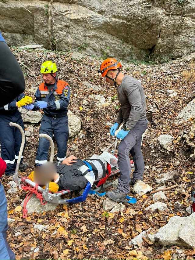 ⚠️ Не шастайте в горах! Это может быть опасно!
😱В крым...