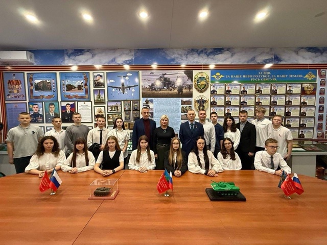 В центре «Родник» имени Героя России Алексея Осокина п...