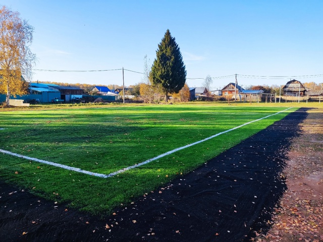 ⚡⚡ Поле - кайф ⚽
В с. Черёмушки на территории школы по?...