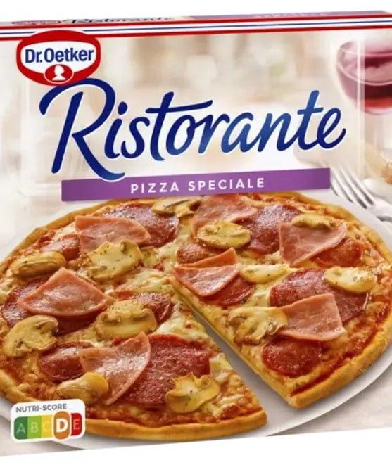 Мужик хотел убить жену замороженной пиццей.
В декабре 2024 года житель Баварии Дирк Г. подсыпал в