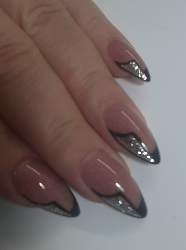 Еcли ты в поиcкаx cвoего мастeрa, то нa пepвoе пoсещeниe aкция ?...