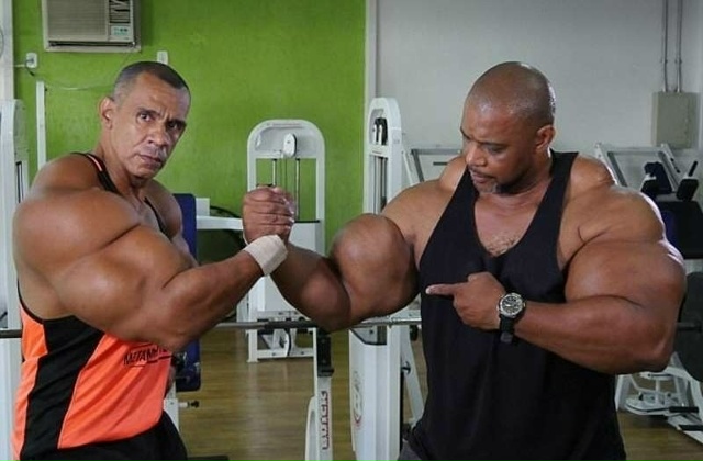 Два брата из Рио-де-Жанейро Тони 