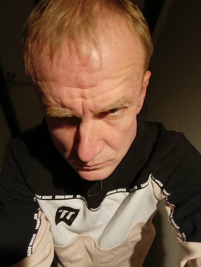 Здравствуйте, я мимо шёл, и нашёл
второе пришествие.
В...