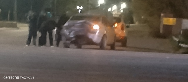 Произошла авария на перекрёстке улица мира и 8 марта