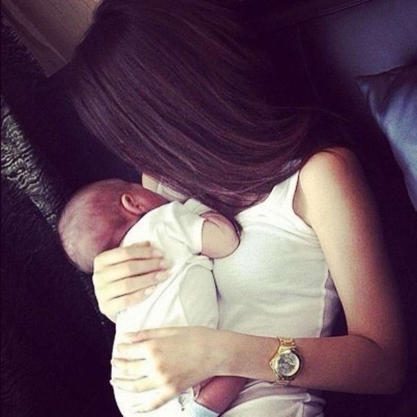 Нелёгкий труд детей рожать, растить, стирать пелёнки. П...