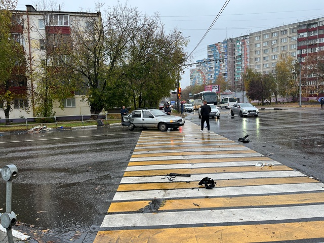 И опять жёлтый цвет светофора виновен, Гурьева- Михале?...