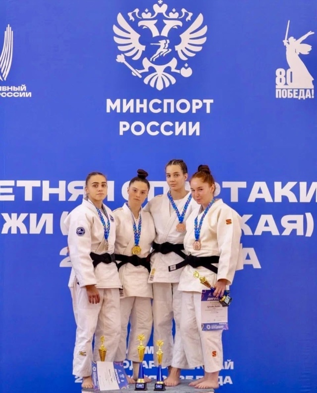 🥈Поздравляем Кузьмину Дарью студентку 23 группы кафед...