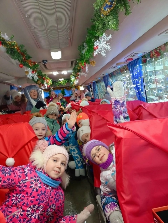 ДЕДАМОРОБУС! И новогоднее квест-приключение! ☃️🚌🎉
Г...