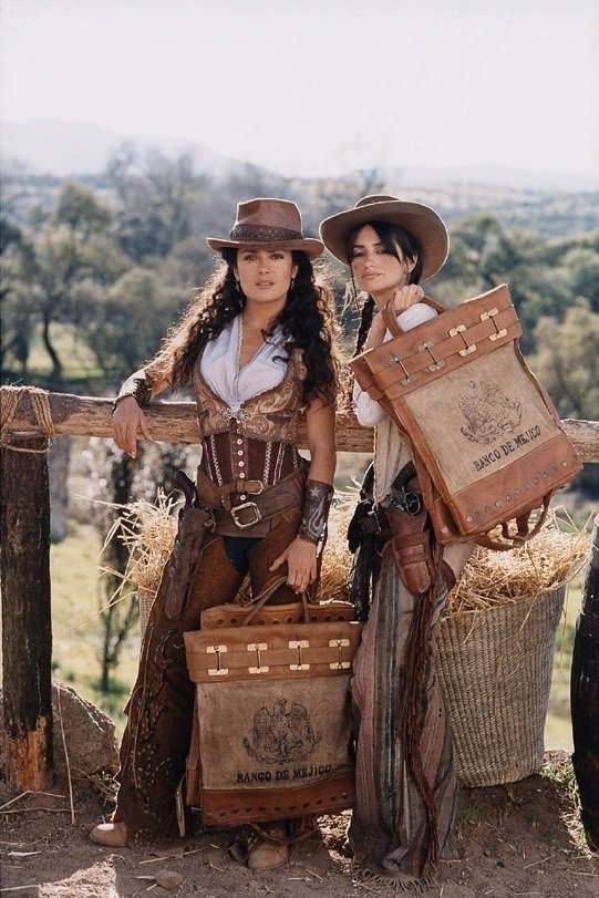 Сальма Хайек и Пенелопа Крус для промо к фильму 