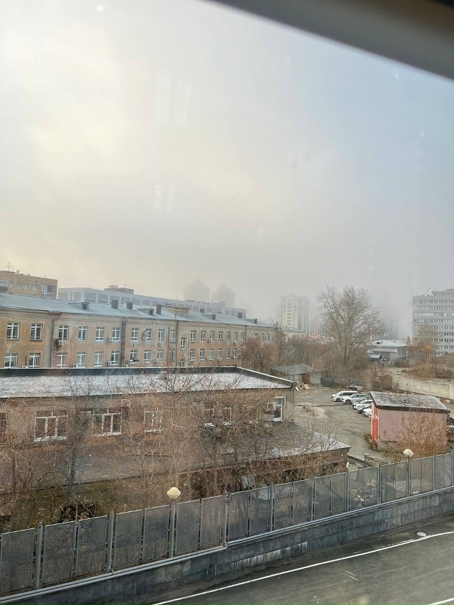 Ещё несколько туманных кадров от наших подписчиков.