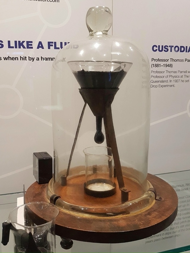 В 1927 году профессор физики Университета Квинсленда То?...