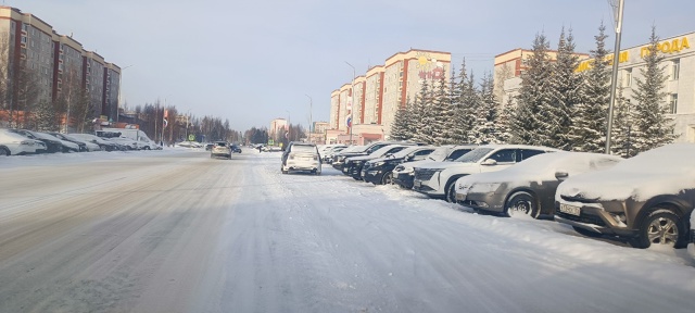 Хочется обратить внимание на то, как дорогие машины с к...