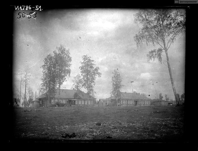 Красный поселок (впечатления)
Если едешь от Ижевска, в?...