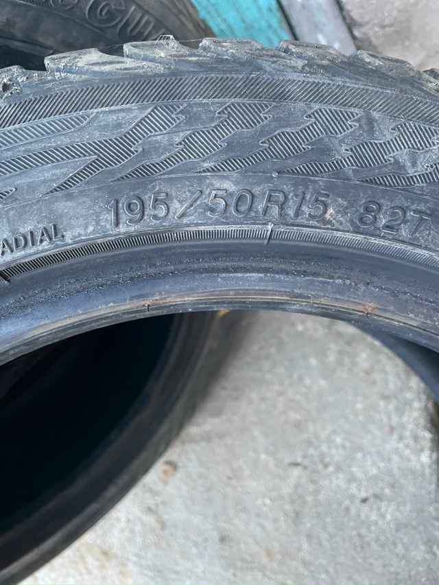 Продам r15 195/50. 12000р. 89096032901