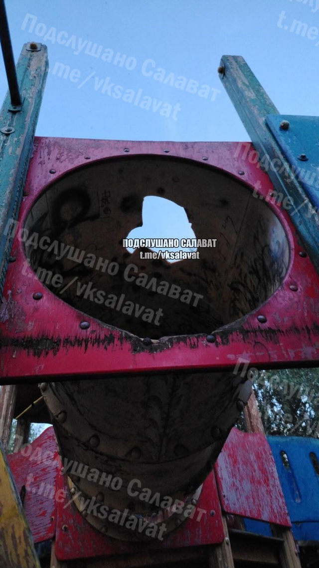 Суровые детские площадки в Салавате 😱
Площадка на Юл?...