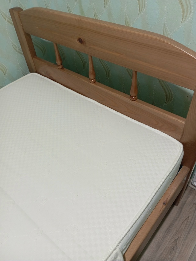 Продам телевизор Самсунг 40 диагональ с подключением к ...