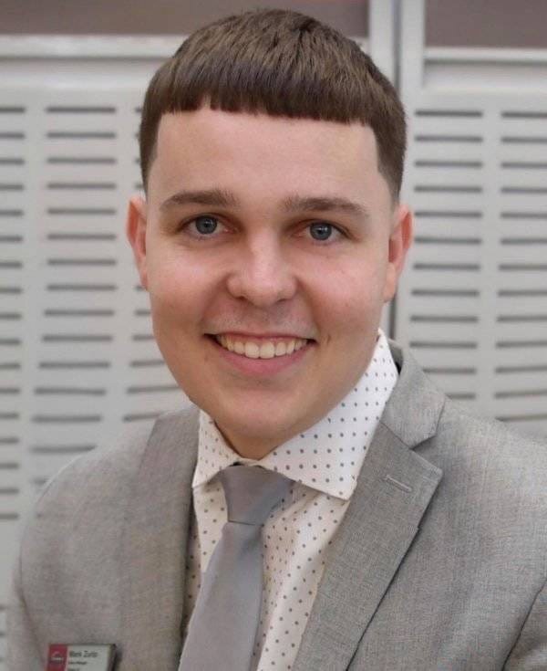 Люди, которым хочется посоветовать хорошего парикмахе...