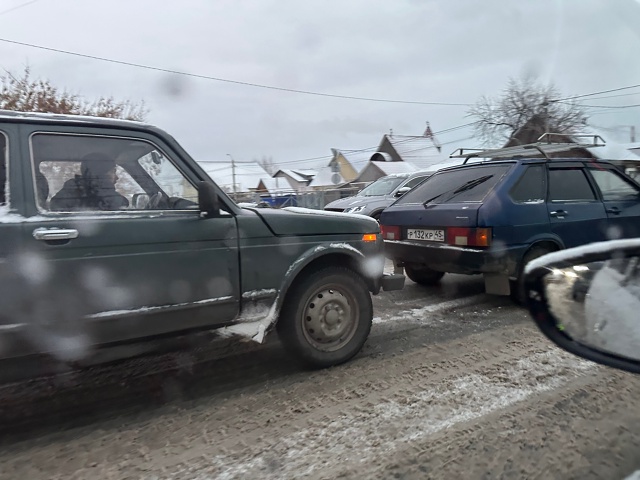 Виадук ДТП, ПОЛОСА ПРЯМО ПЕРЕКРЫТА