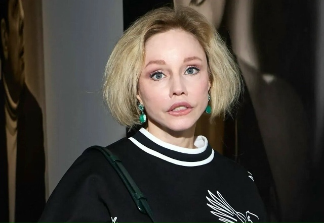 Недавно наткнулись на фото Марины Зудиной — и она почт...