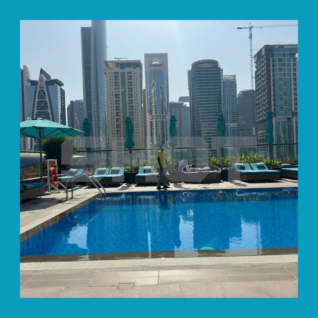 Дубай внезапно замолчал — город роскоши перешёл в реж?...