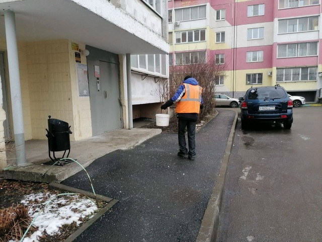 Спасибо нашим коммунальщикам, что вышли на борьбу с го?...