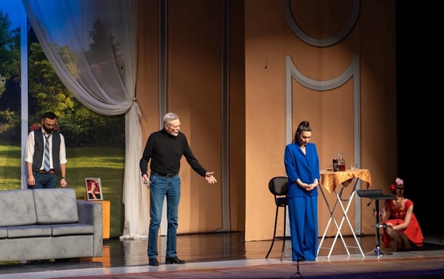 Чкаловск, спектакль «Невеста напрокат» с звездой «Люб?...