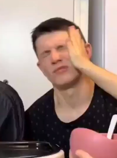 Да так чему угодно за секунды научишь