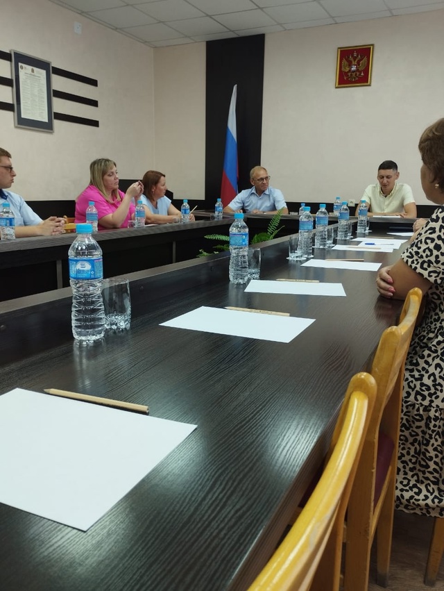 В районной администрации состоялось важное совещание,...