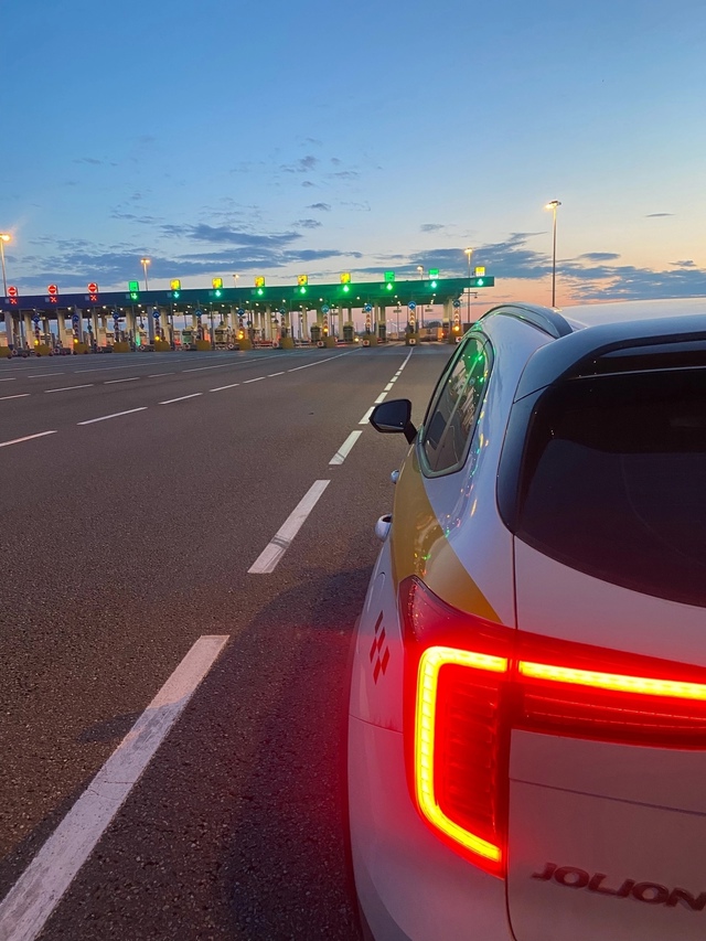 🚖✨ Готовы к отпуску? Путешествуйте с комфортом! ✨🚖
М...