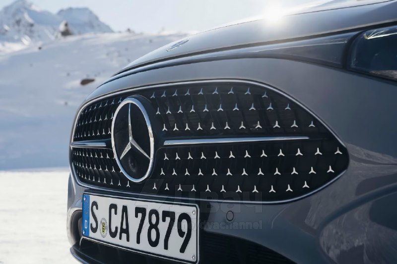 Воздуха набрали?
Новый Mercedes-Benz CLA 220 получит 1,5-литровый движок от… китайского Geely.
В п