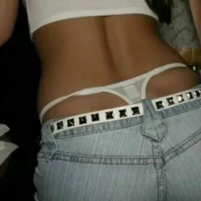 Тренд 2000-х, который считался сексуальным.