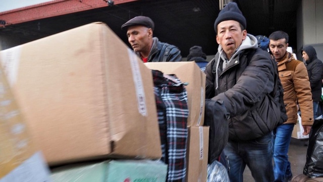 Мигрантов потребовали лишить соцпособий.
Право на ма...