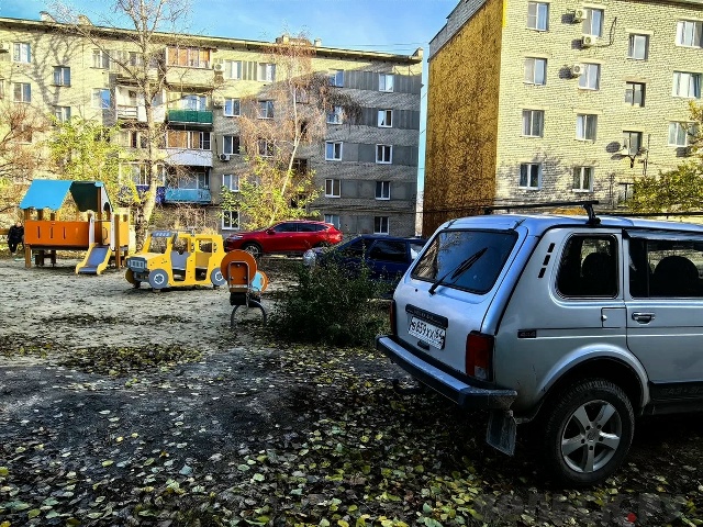 📍 Жители Вольска жалуются на захват детских площадок ...