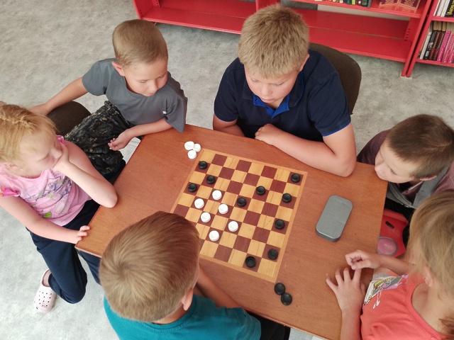 ИГРЫ В БИБЛИОТЕКЕ 📚♟️🎲
В Огурской библиотеке состо...