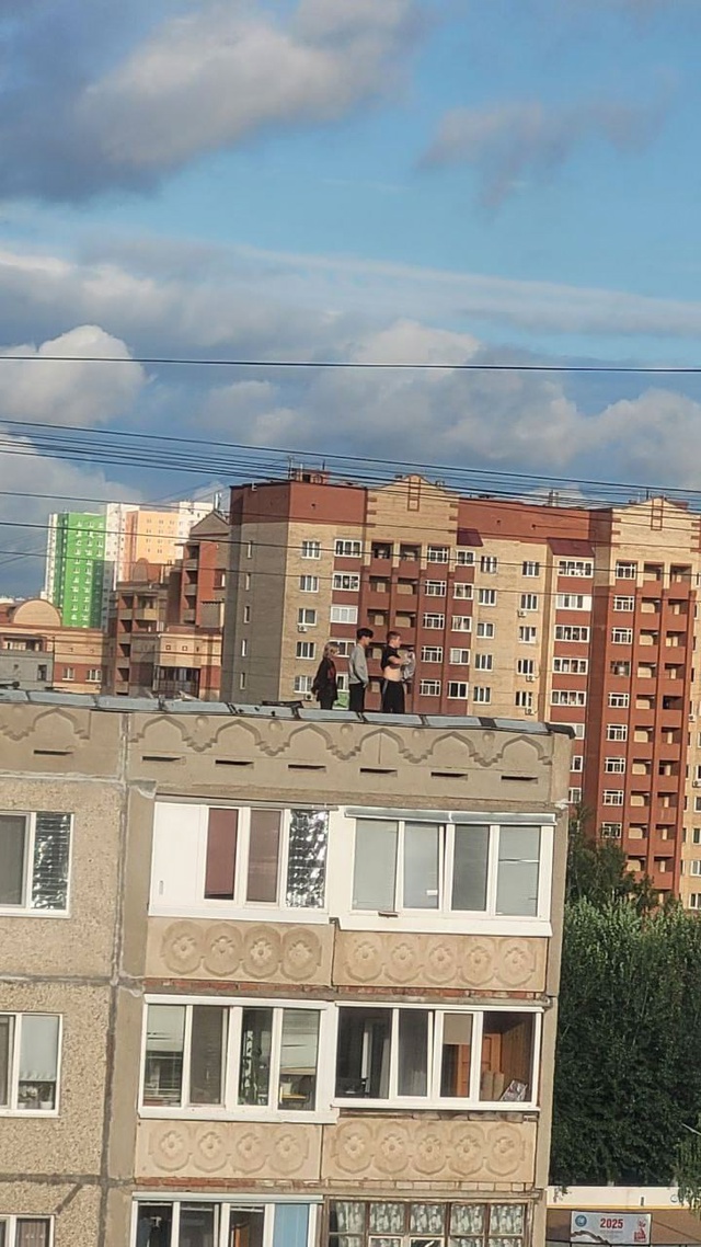 УжОса пост
Автор: Может кто-то узнает своих детей. Ино?...