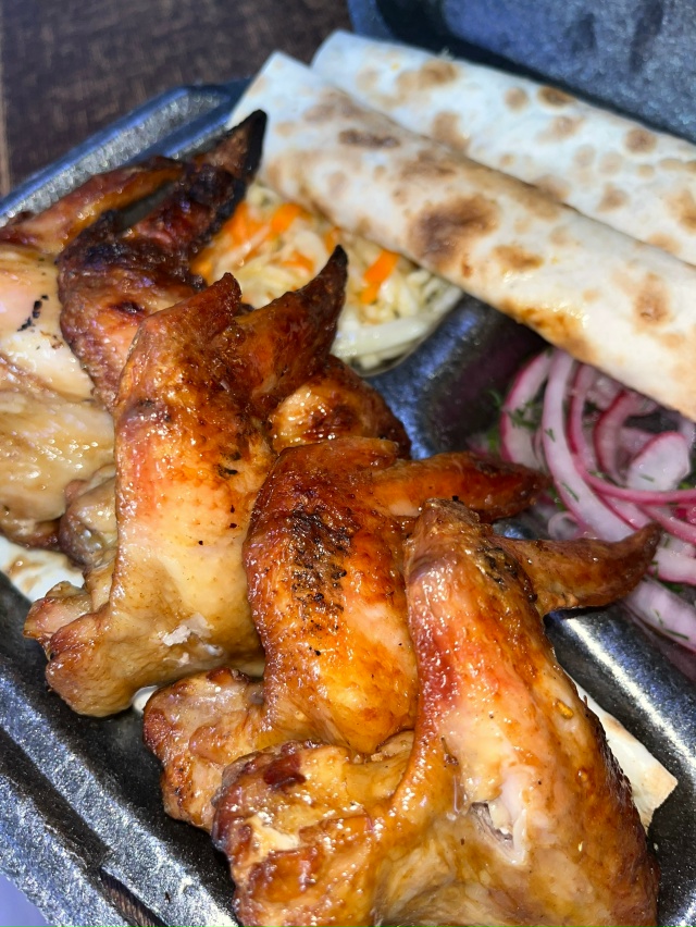 Не можешь выбрать между шаурмой, шашлыком, картошкой ф?...