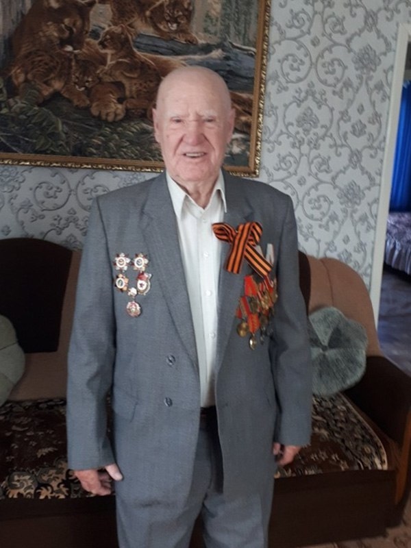 🎖 Почетному гражданину земли Вольской, фронтовику Ми...