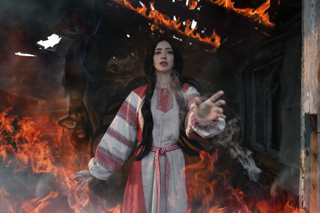 🌫 Шёпот прошлого и ветер перемен…
Этот косплей посвя?...