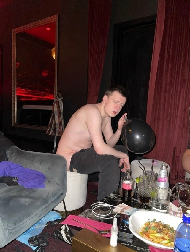 ? Меллстрой заявил, что больше не будет тратить деньг?...